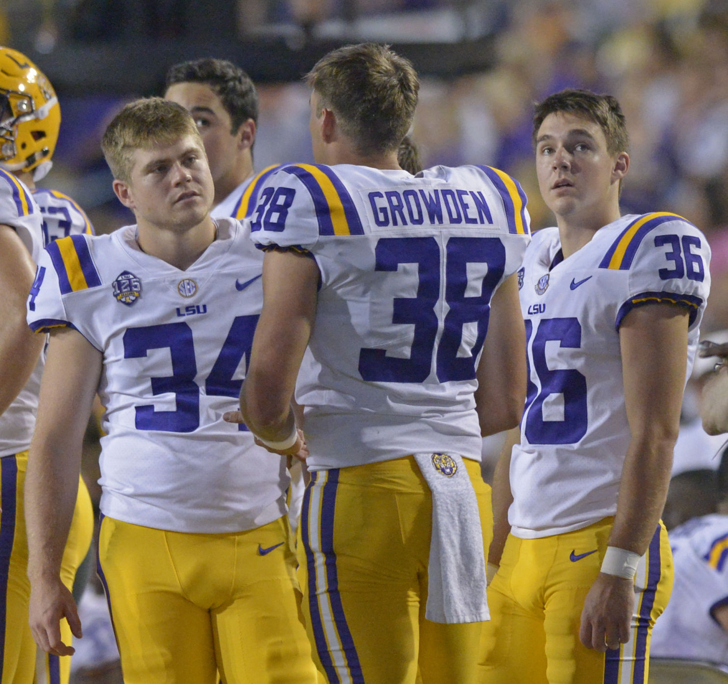 lsuslufootball.090918 HS 3861.JPG